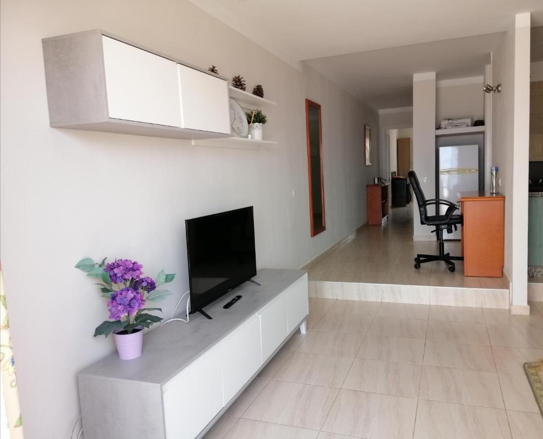 Apartment With Ocean View In Costa Adeje Екстериор снимка