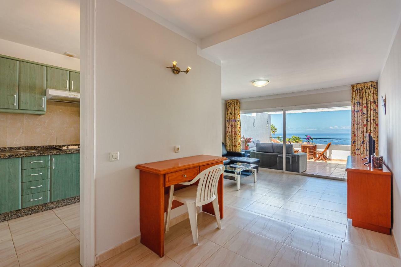 Apartment With Ocean View In Costa Adeje Екстериор снимка