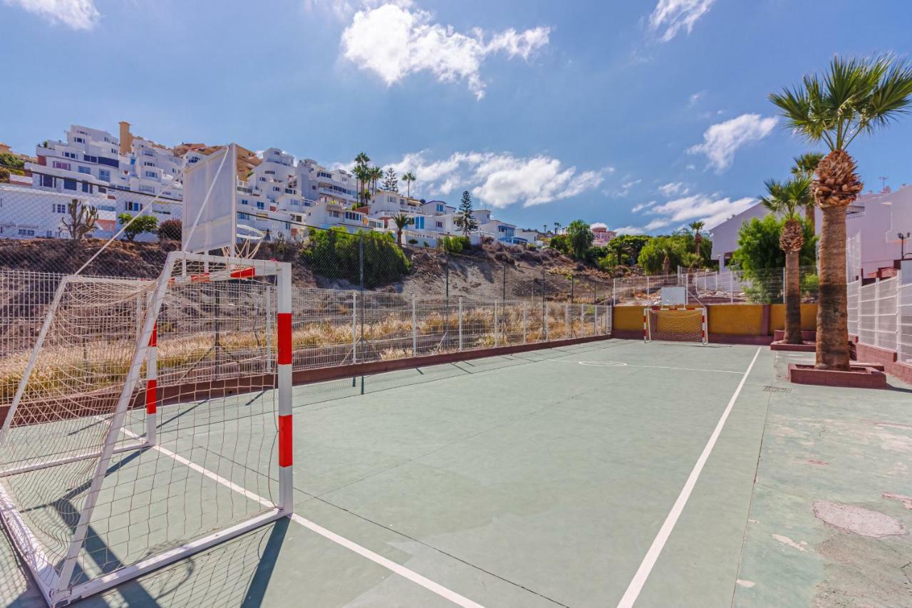 Apartment With Ocean View In Costa Adeje Екстериор снимка
